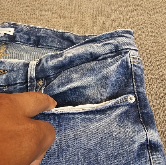 Good American Distressed High Rise Denim Casual Medium Wash Jeams Size 14-18 - Picture 4 of 8